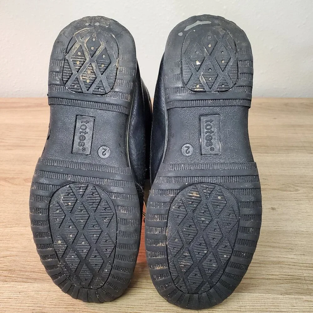 Totes Snow Boots Kids Size 2